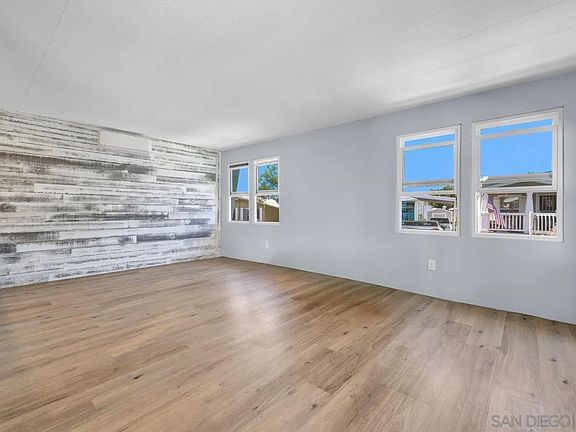 3rd image of 4912.5 Old Cliffs Rd