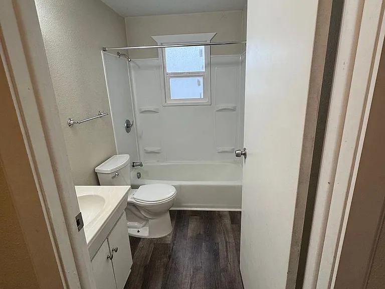115 Union St — Photo 14
