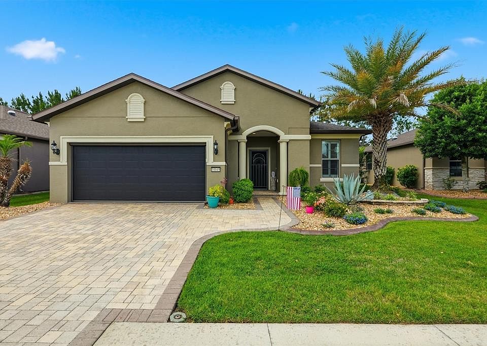 1st image of 10049 SW 77th Loop