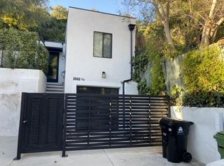 2553 1/2 Glen Green St, Los Angeles, CA 90068