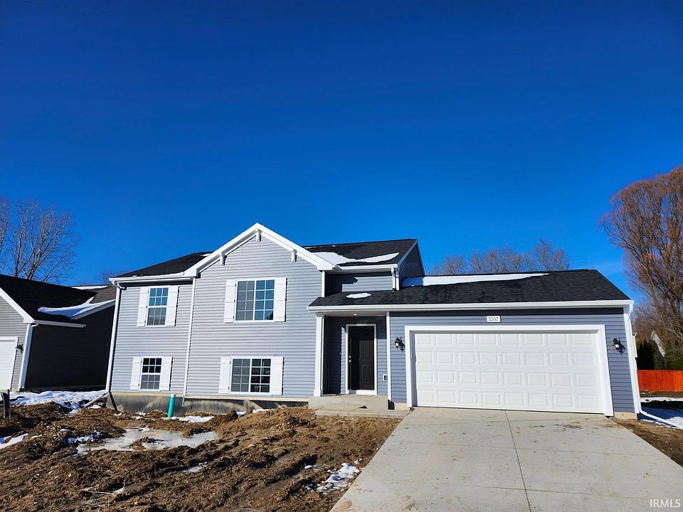 1st image of 3307 Falling Oak Dr