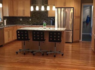 101 Amesbury Dr, Pittsburgh, PA
