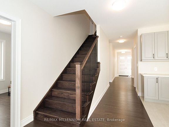 3rd image of 81 Bearberry Rd