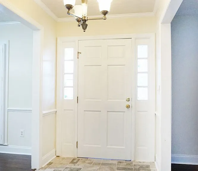 318 Foxhall Ct — Photo 3
