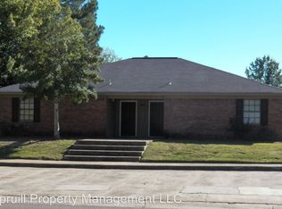 209 Helen Cir #B, Starkville, MS 39759