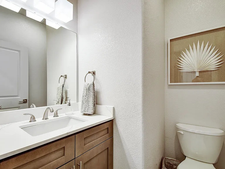 Equinox Townhomes at New Braunfels — Photo 8