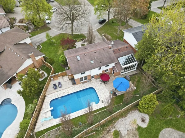 35 Cowan Pl, London, ON N6C 2X4