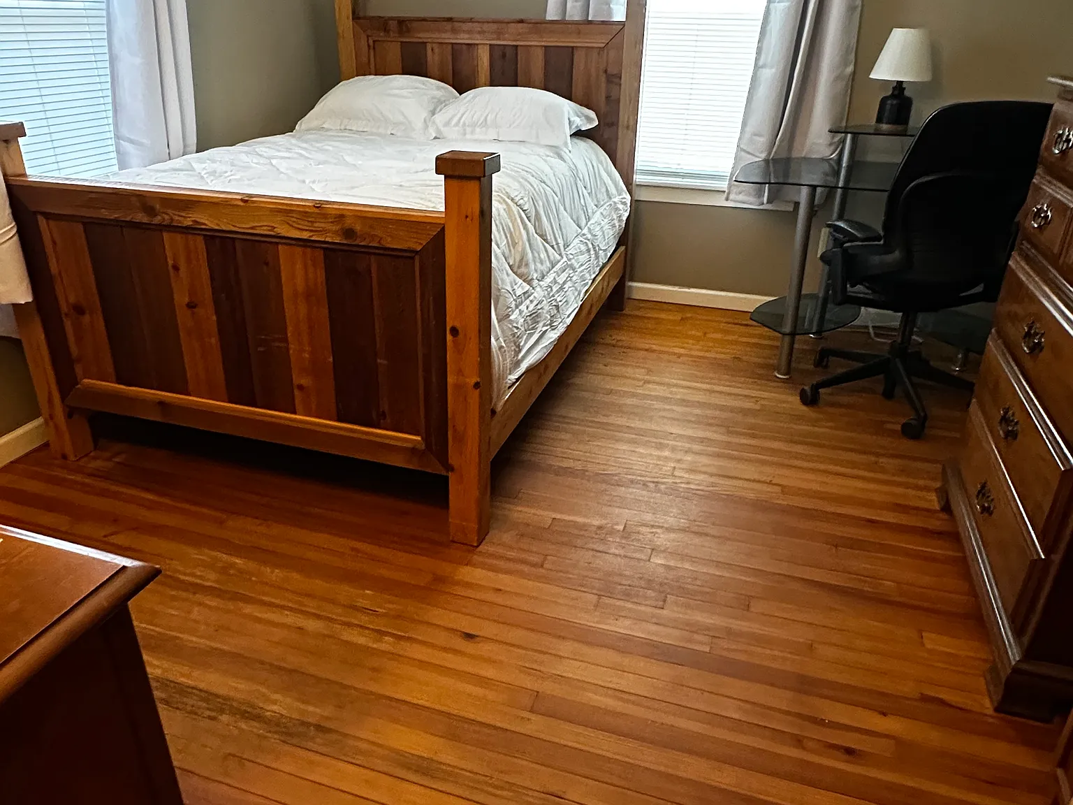 1 bed, 1.5 bath, 1500 sqft, $860 — Photo 2