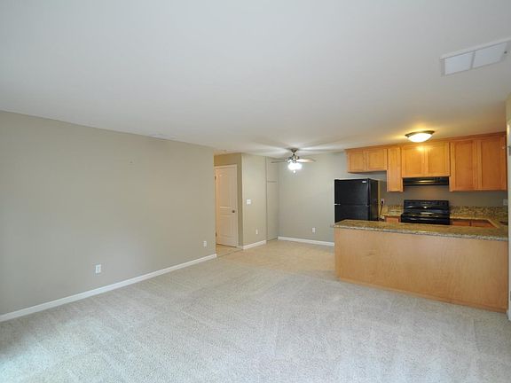 2nd image of 755 14th Ave APT 505