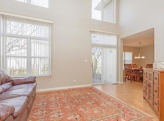 2nd image of 1562 E Chivalry Ct
