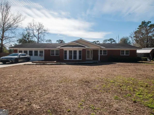 212 Wiregrass Rd, Folkston, GA 31537