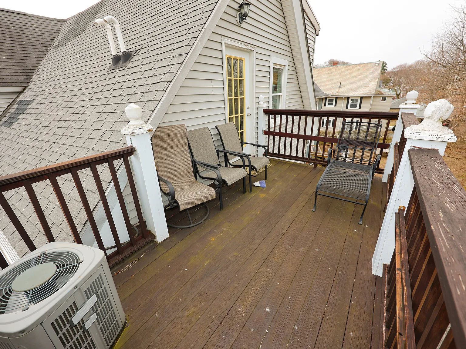 4 bed, 2900 sqft, $4,600 — Photo 1