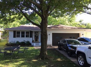 2352 Hillsboro Ave, Dallas, TX 75228