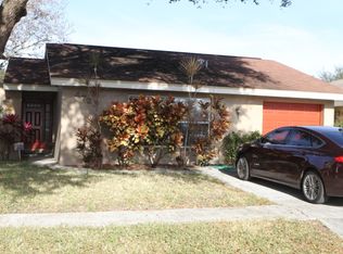 4725 Grove Point Dr, Tampa, FL 33624