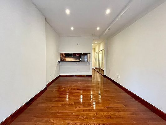 1st image of 171 E 74th St APT 4A