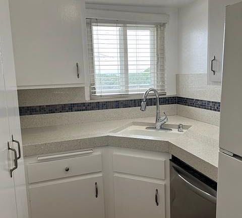 2nd image of 770 W Imperial Ave Unit 39