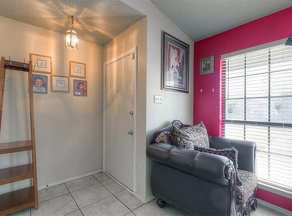 5th image of 1704 Wurzburg Dr