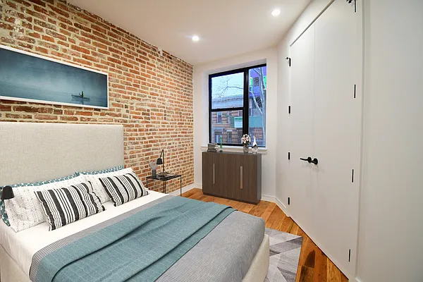 Rented by Voro NYC | media 24