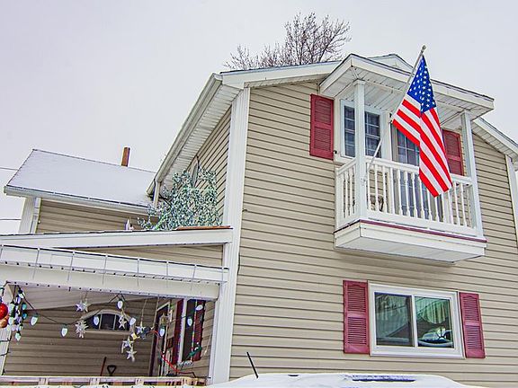 4th image of 9204 Cayuga Dr
