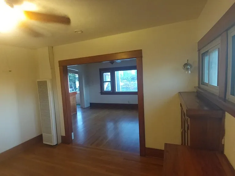 244 Grape St — Photo 16