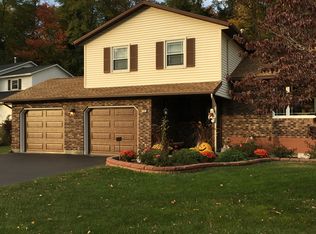 228 Shereen Ct, Schenectady, NY 12304
