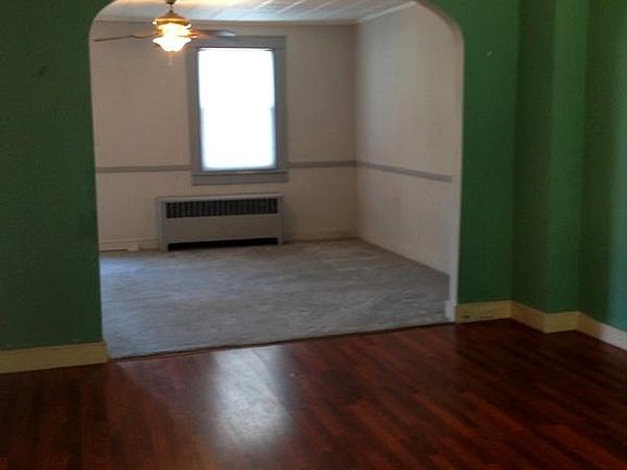 4th image of 120 N 6th St