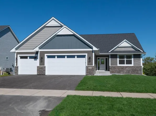 9070 Lakeside Dr, Victoria, MN 55386