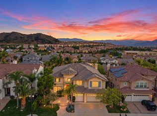 20362 Via Galileo, Northridge, CA 91326