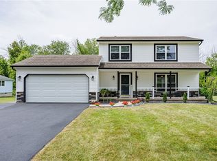42 Newcomb Dr, Hilton, NY 14468