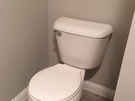 Newly Remodeled full bath