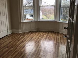 916 3rd Ave FLOOR 2, Troy, NY 12182
