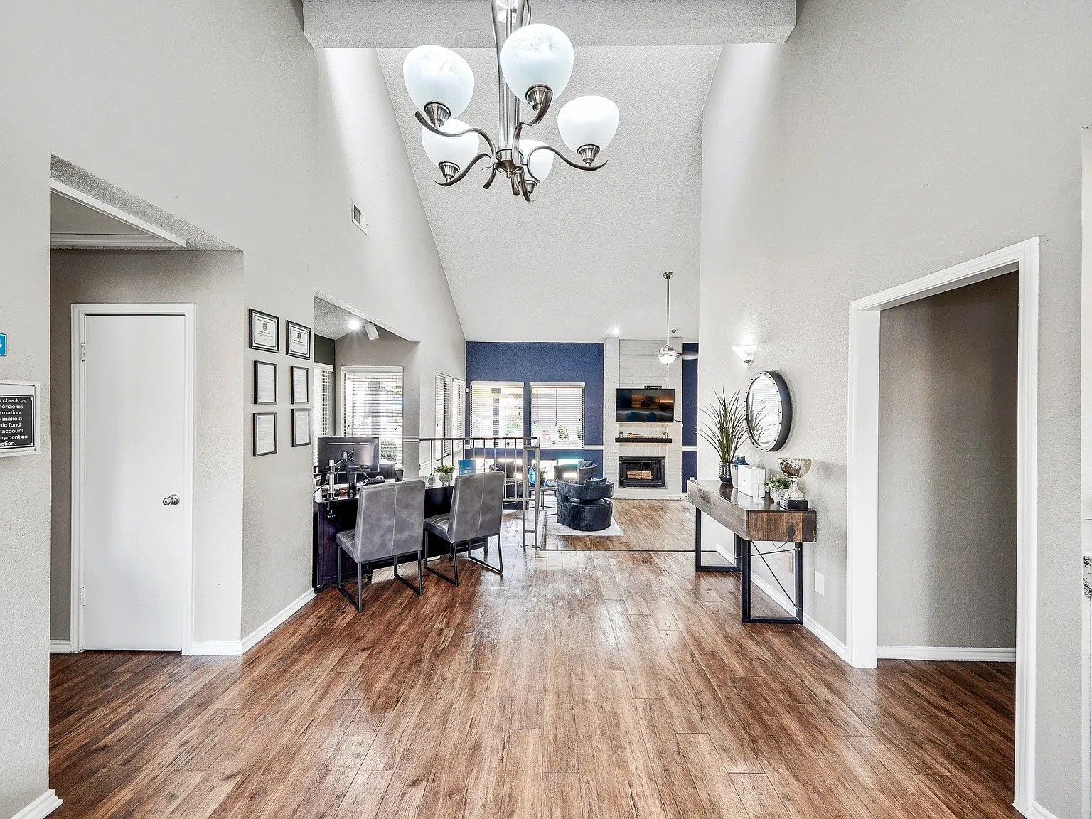 Polaris and Sable Pointe — Photo 1