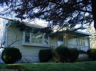 Rr 2 Hitchcock Rd, Lake Ariel, PA 18436