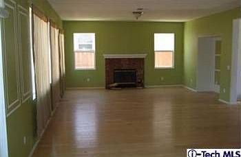 2nd image of 1867 Rosemont Cir
