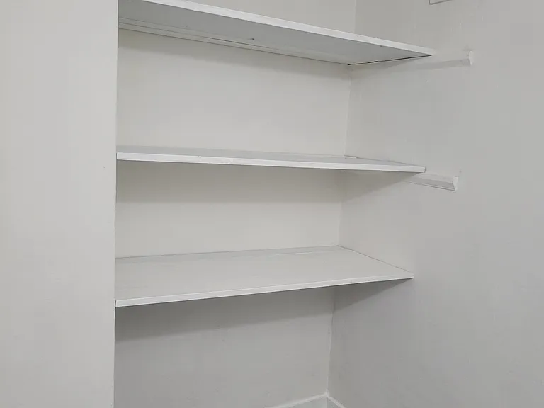 Closet 3