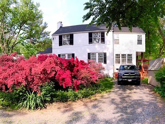 3rd image of 5520 Roosevelt St