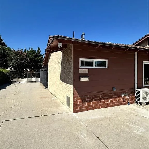 11713 Killian St #B — Photo 2
