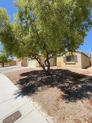 1112 Gary Carmena Ave Photo 1