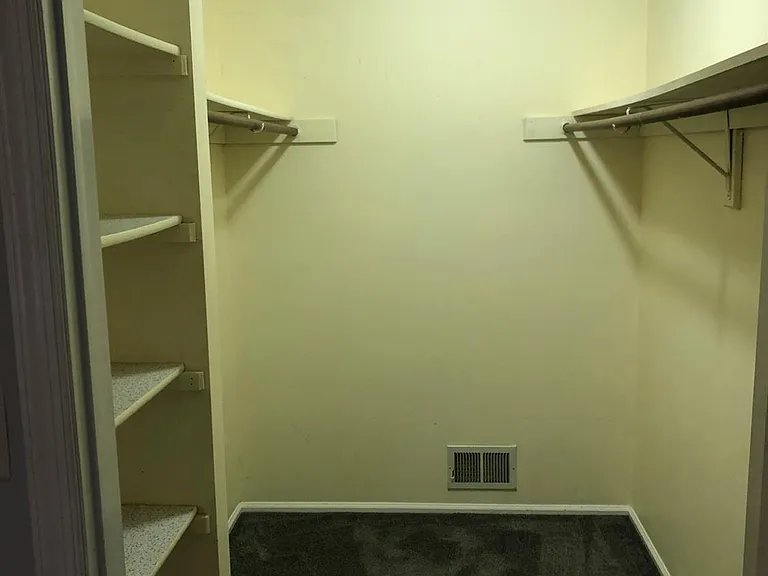 27 Townsend Ct — Photo 11