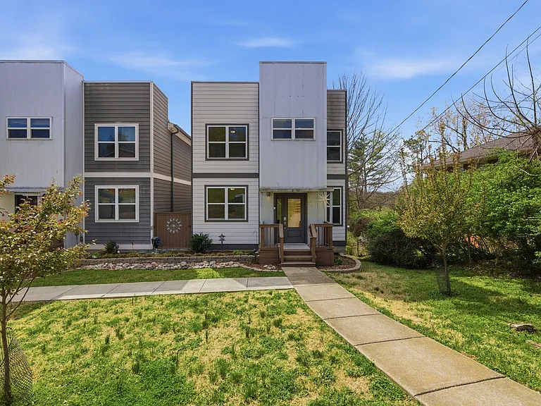 2622 Airpark Dr — Photo 2