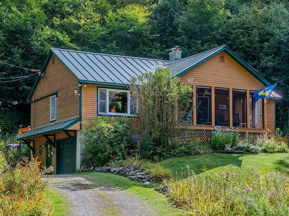 90 Lawrence Lane, Sunderland, VT 05250