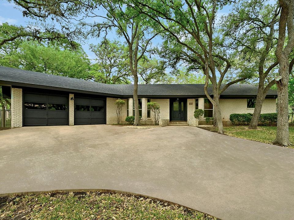 1st image of 608 Franklin Dr
