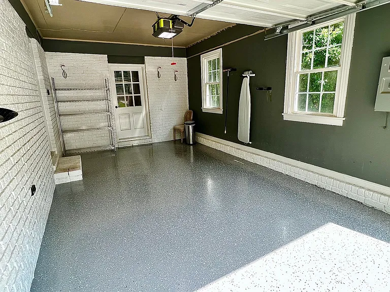 5005 N Hills Dr — Photo 25