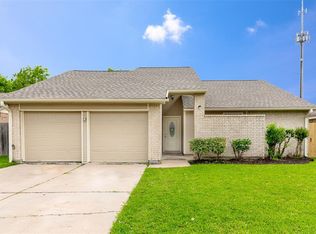 17338 Candela Dr, Houston, TX 77083