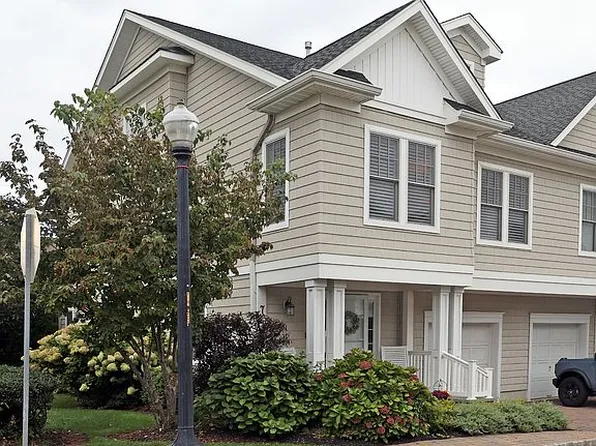 7 Marina Ct, Belmar, NJ 07719