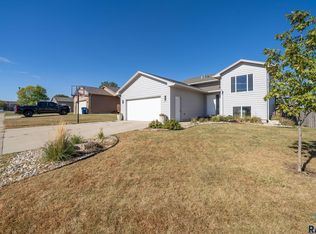 8008 W Browning St, Sioux Falls, SD 57106