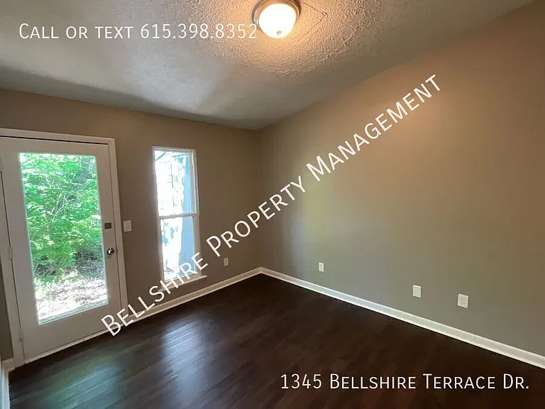 1345 Bellshire Terrace Dr — Photo 11