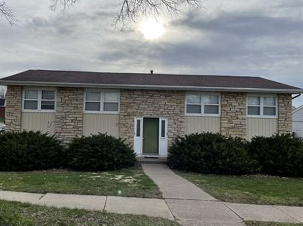 2090 Key Largo Drive - 2, 2090 Key Largo Dr, Dubuque, IA 52002