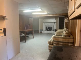 45 Grant St #B, Chicopee, MA 01013