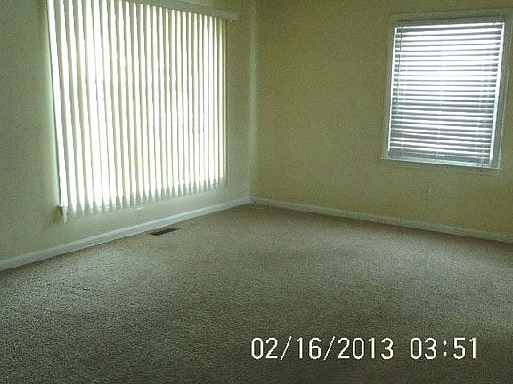 4th image of 2375 13th St
